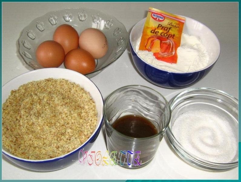 Prajitura cu nuca si cafea