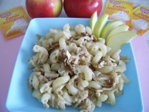 Paste cu mere si nuci