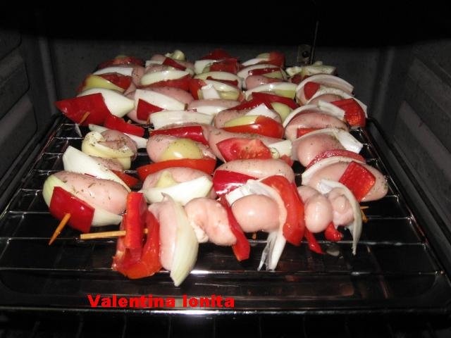 Frigarui de fudulii de curcan la grill (gratar)