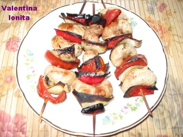 Frigarui de fudulii de curcan la grill (gratar)