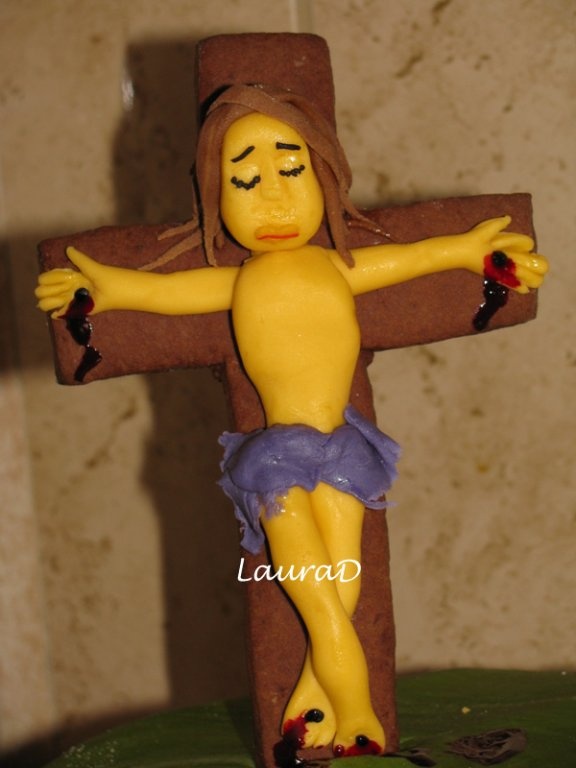 Tort Iisus Hristos pe cruce