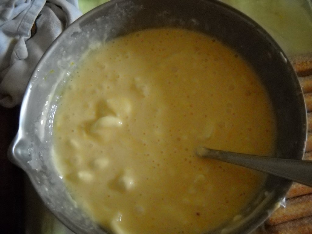 Prajitura cu branza si capsuni