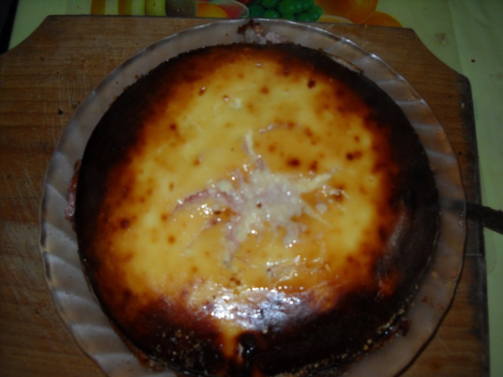 Prajitura cu branza si capsuni