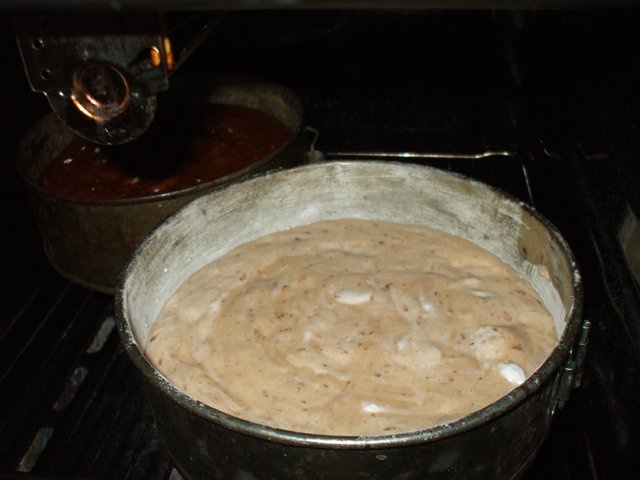 Tort Iepuras cu mure si ciocolata