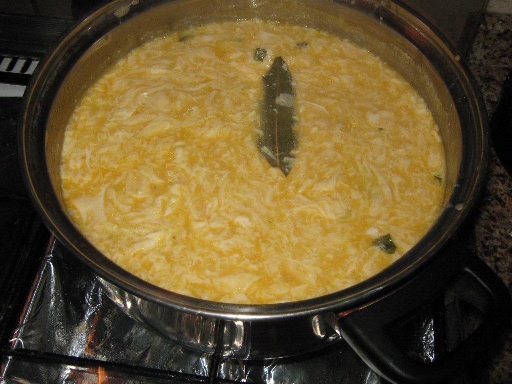 Supa cu zdremte de oua