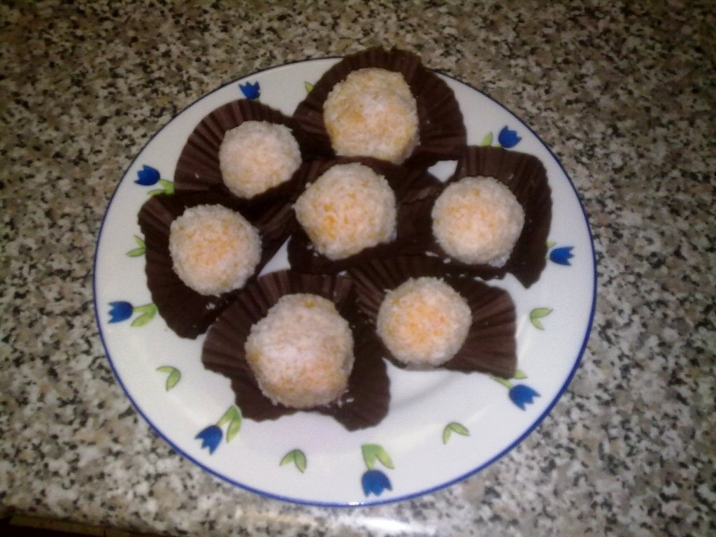 Rafaelo din cartofi  dulci si cocos.