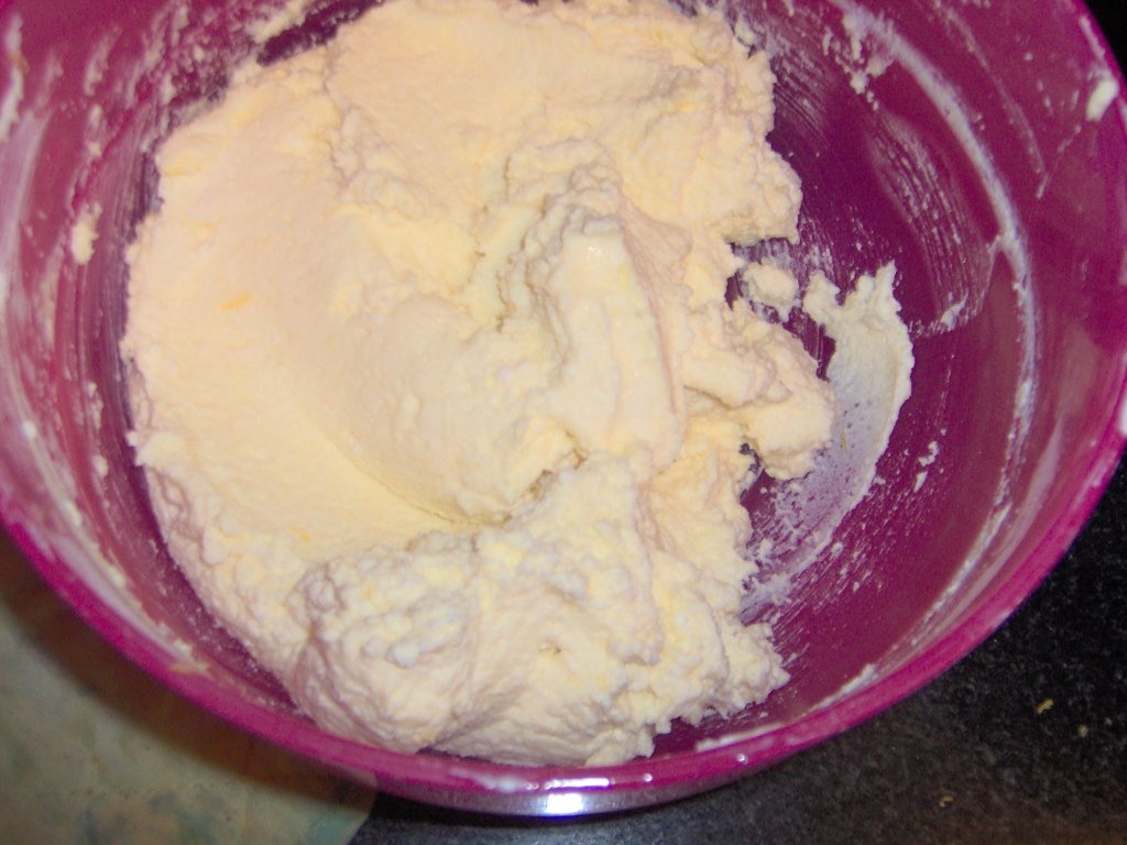 Pasca cu brinza si pasca cu ciocolata