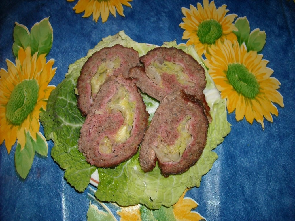 Polpettone(rulada cu carne)