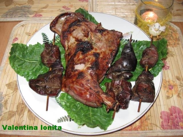 Pulpa  si ficat de miel la grill (gratar) pentru Inaltarea Domnului