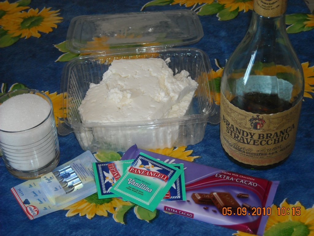 Tiramisu cu crema de ricotta (urda)