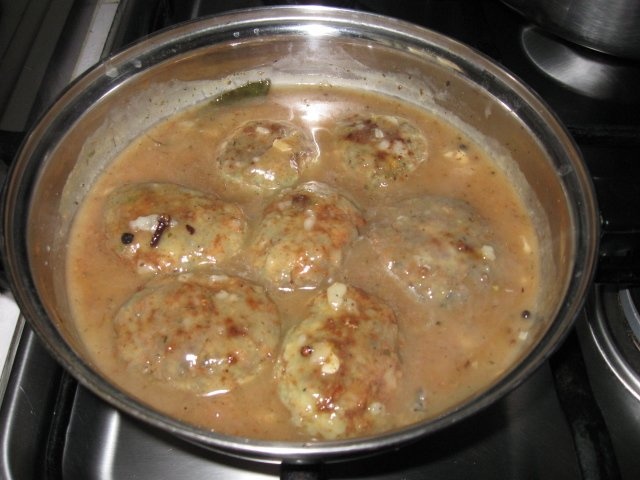 Chiftelute de guvizi de apa dulce marinate