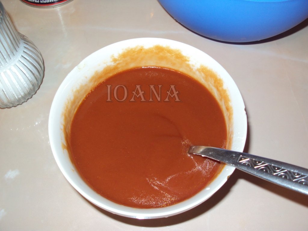 Pui cu ananas in sos dulce acrisor