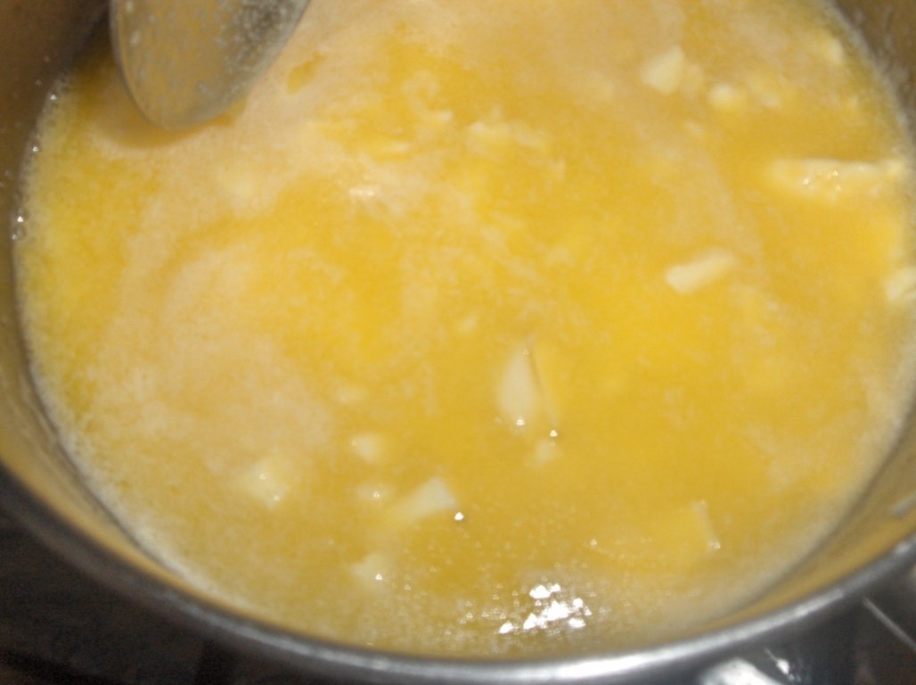 Frigarui mixte cu sos picant