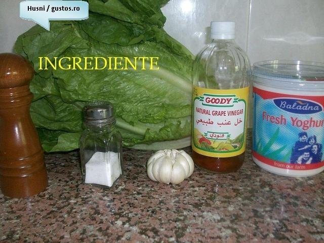 Salata de salata verde oparita (cu iaurt)