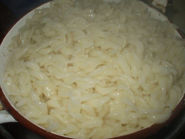 Budinca de paste cu fructe