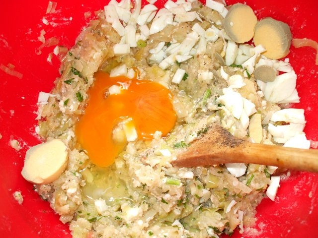 Cartofi umpluti cu branza la cuptor