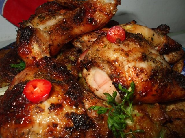 Pui la gratar cu crusta rumenita cu susan