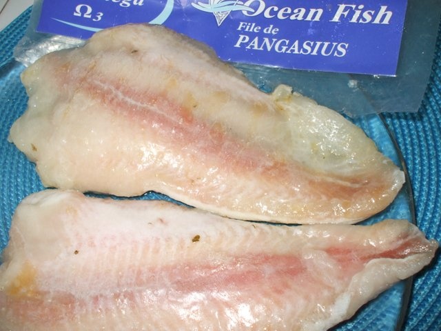 File de pangasius picant la gratar