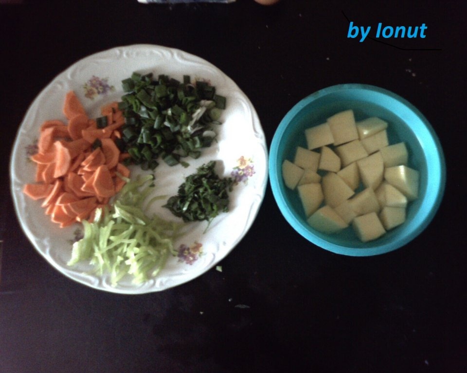 Ciorba de gaturi de curcan