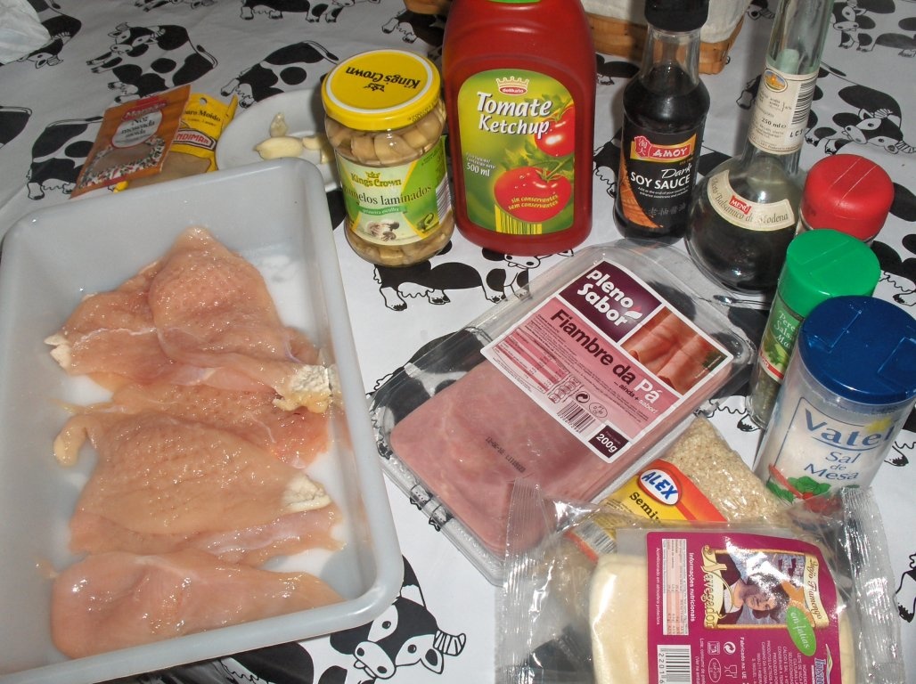 Rulou de piept de pui cu susan