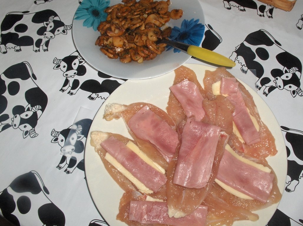 Rulou de piept de pui cu susan