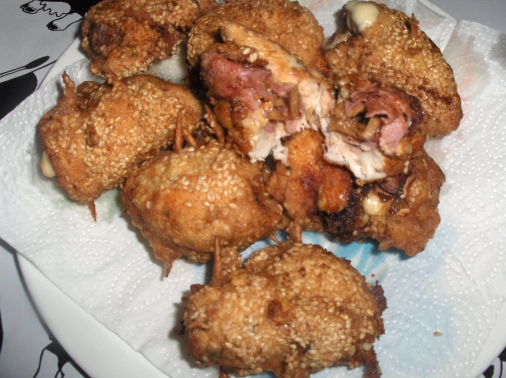 Rulou de piept de pui cu susan