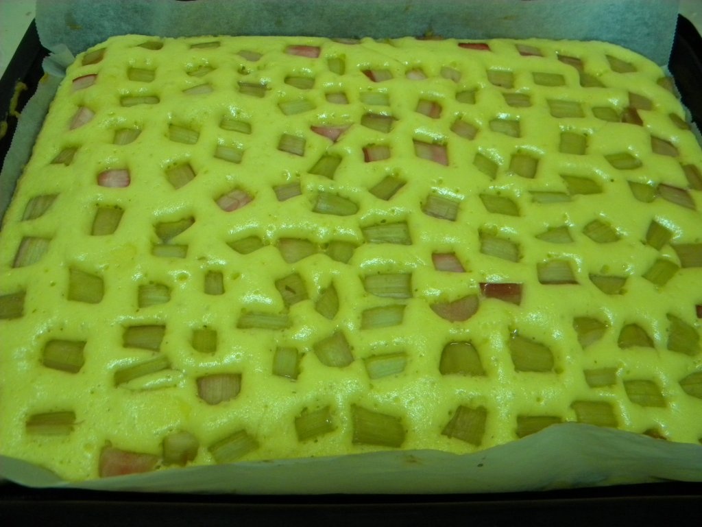 Prajitura cu rubarba