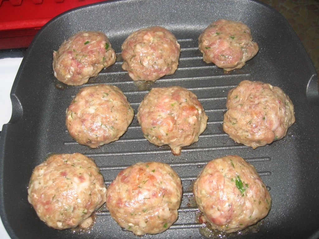 Spanac cu chiftelute