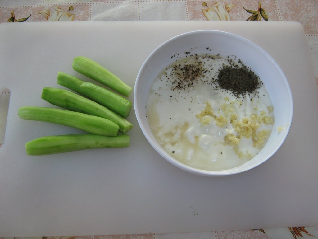 Salata de castraveti- specific tarilor arabe