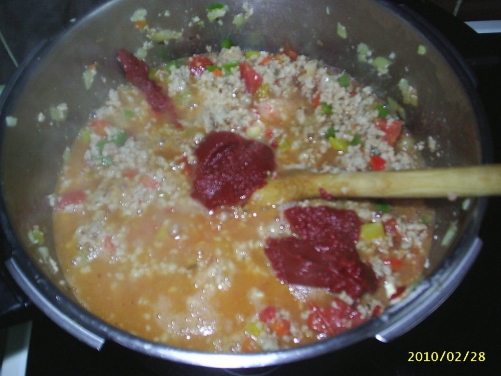 Spaghete a la Aurora