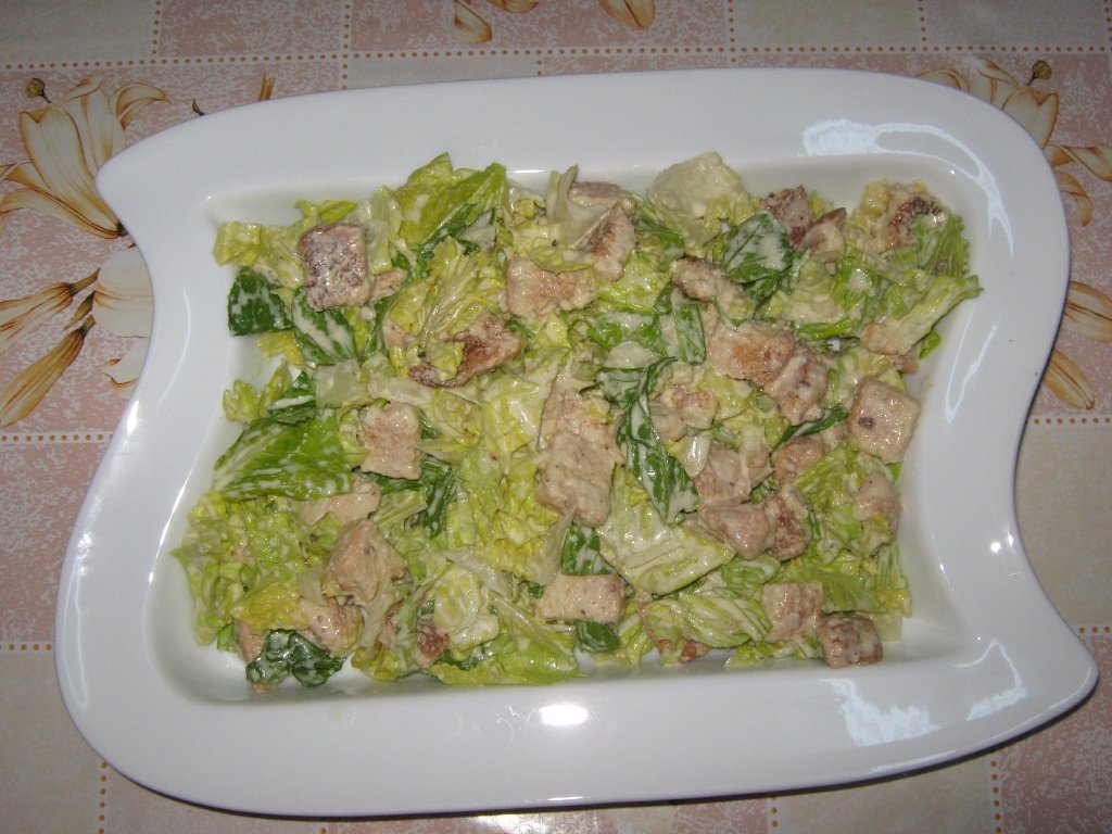 Salata Caesar