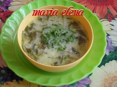 Ciorba de spanac aromata cu patrunjel verde