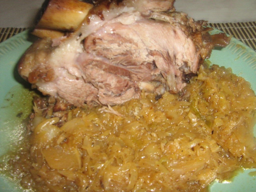 Rasolul de porc cu varza calita