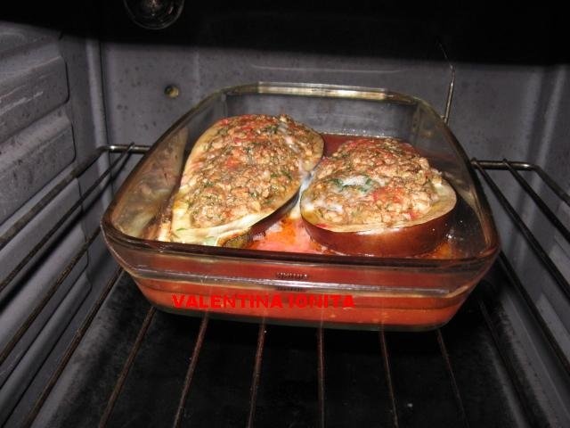 Vinete umplute cu carne