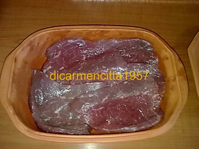 Vitel cu varza in vasul roman