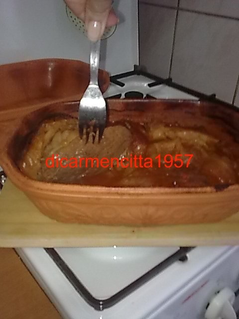 Vitel cu varza in vasul roman