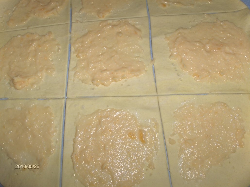 Mini tarte de mere(Tarte folhada de maçã)