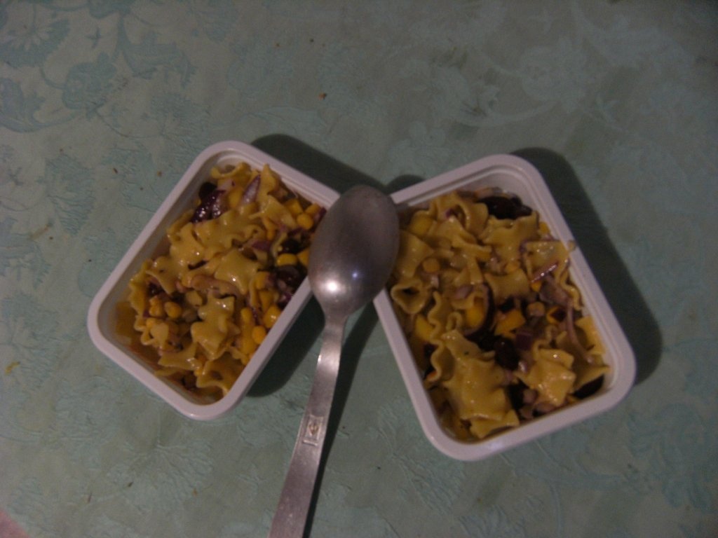 Salata "exotica" de paste