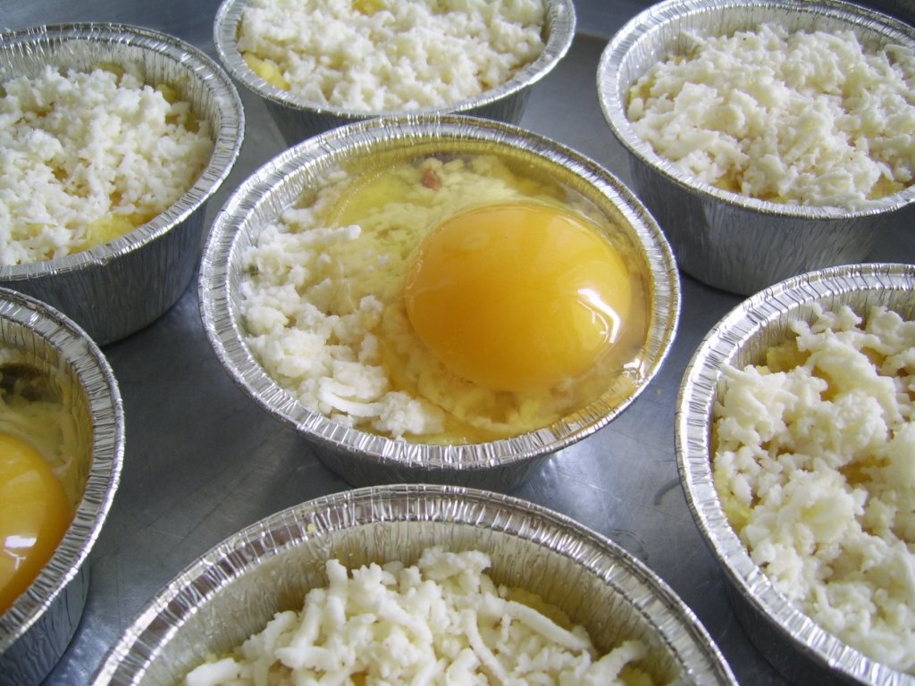 Bulz cu carnati si branza