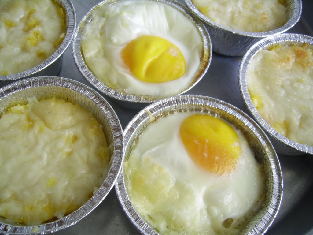 Bulz cu carnati si branza