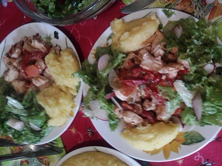 Mix de legume cu piept de pui