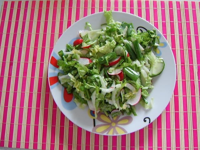 Salata simpla de primavara
