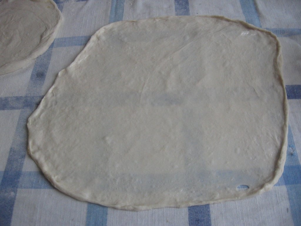 Placinta cu cartofi sau branza ,de la mama