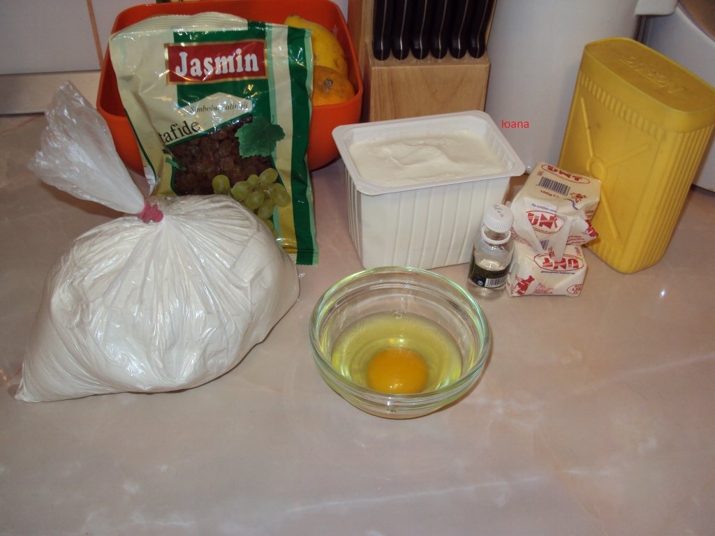 Placinta americana cu branza dulce