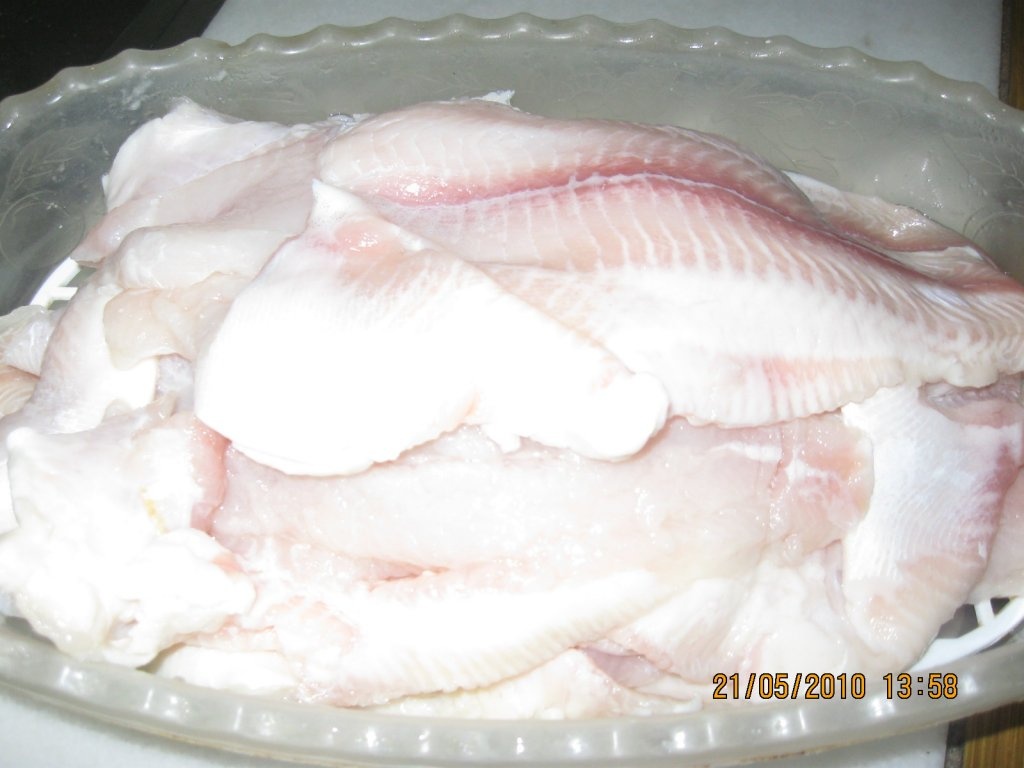 Rulouri pane de file de pangasius