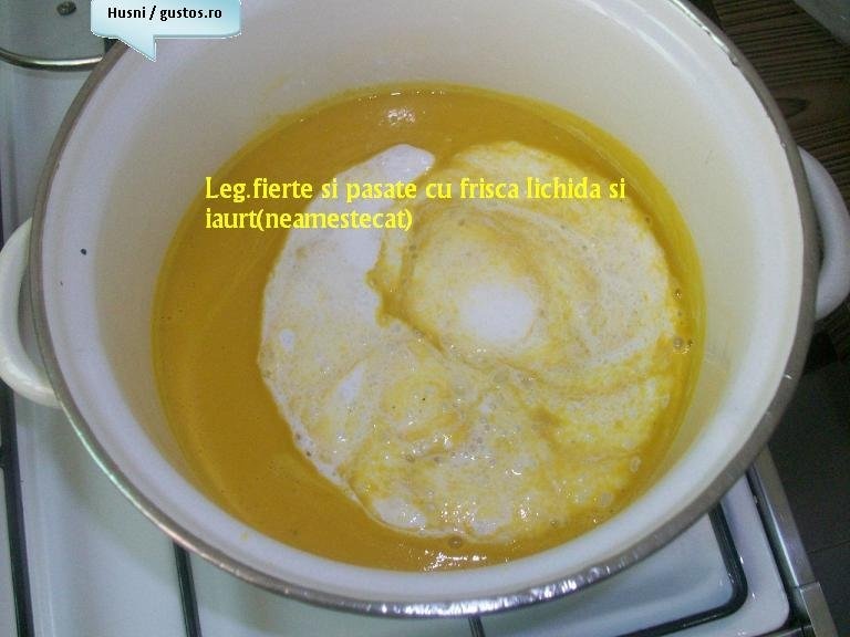 Supa-crema de porumb
