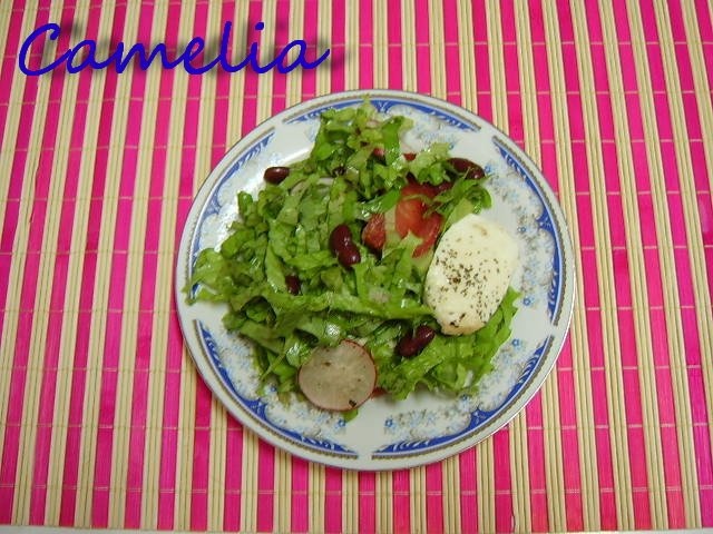Salata de fasole cu mozzarella