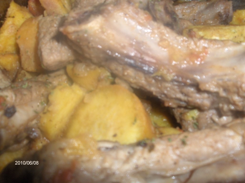 Coaste cu cartofi dulci (Entrecosto c/ batata doce)