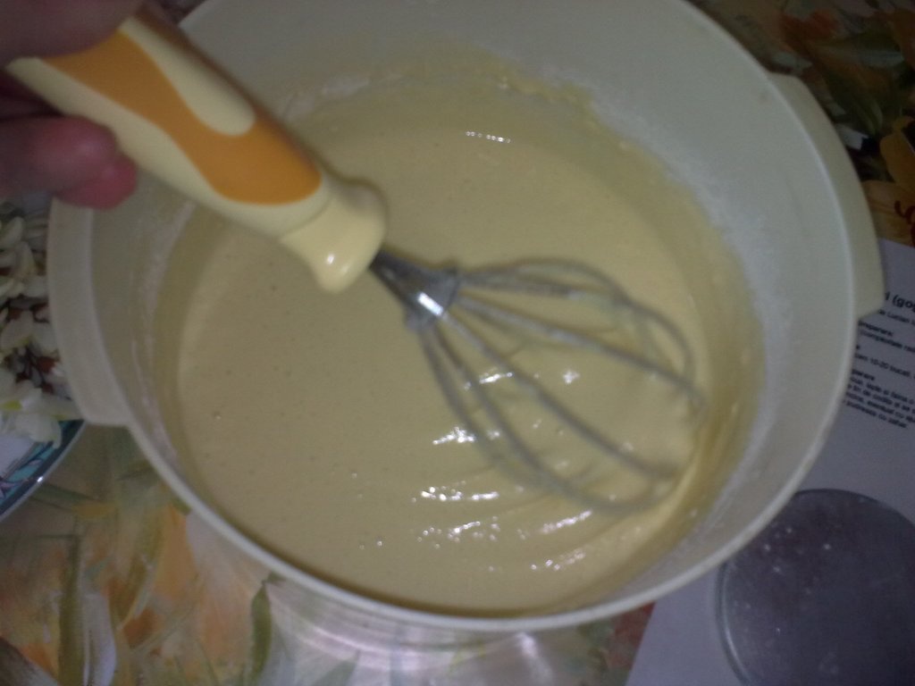 Flori de salcam pane