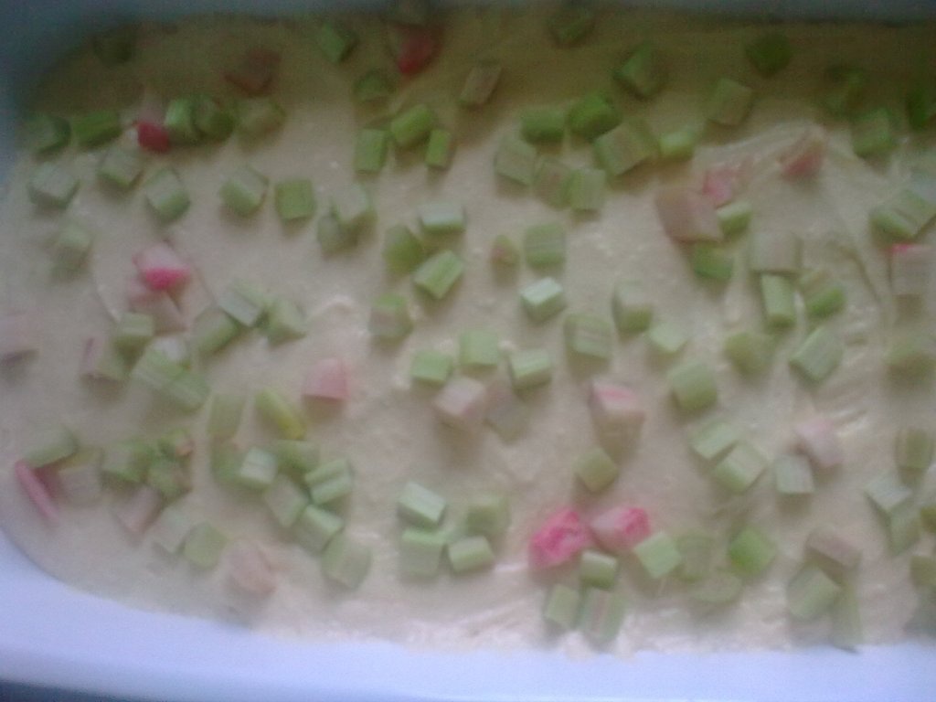 Prajitura cu rubarbar